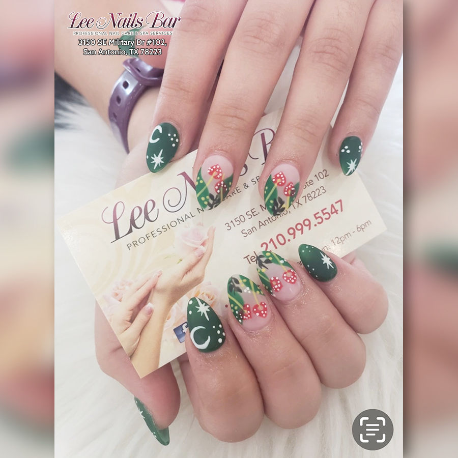 LEE NAILS BAR